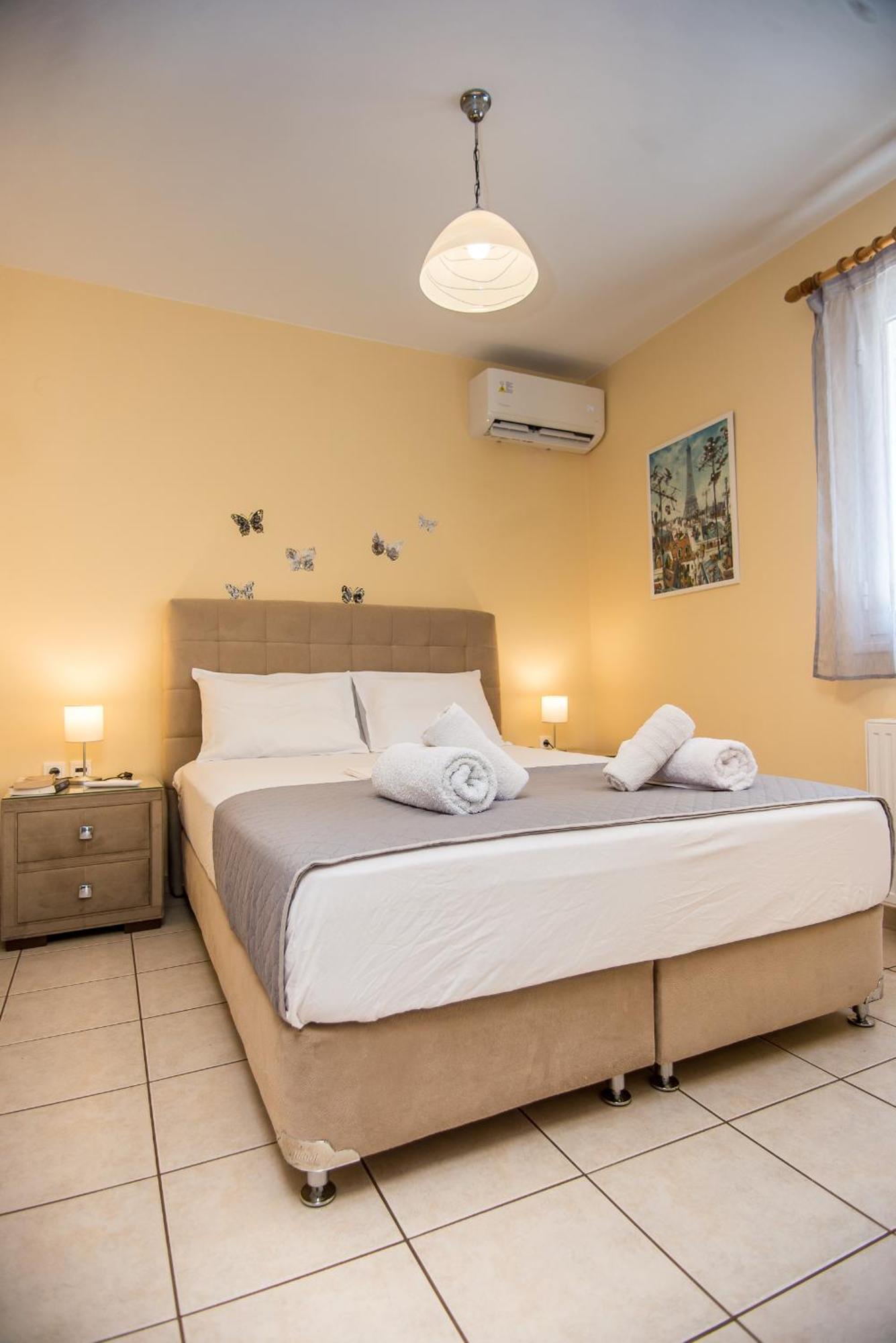 Elena'S Apartment 1 Argostoli  Exterior photo